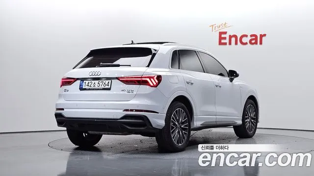 Фотография автомобиля — Audi Q3 Q3 (F3)