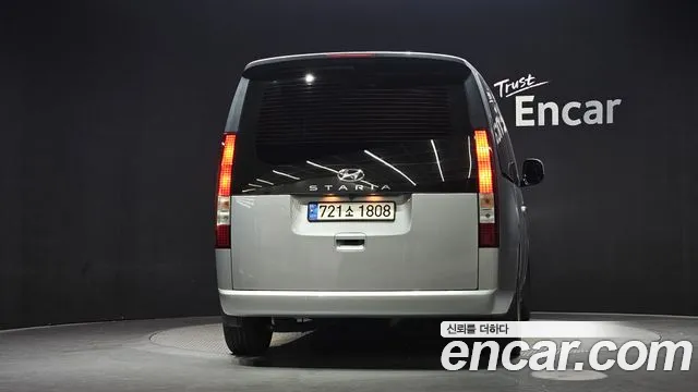 Hyundai Staria Staria Tourer 11 мест — Фото автомобиля 4