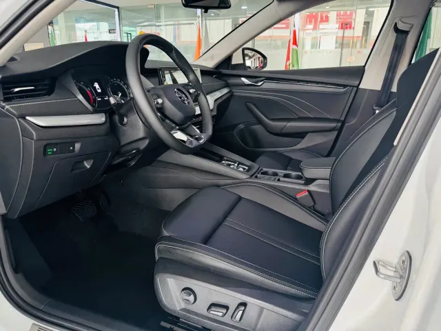 Skoda Octavia — Фото автомобиля 8