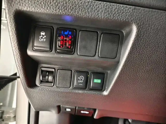 Nissan X-Trail — Фото автомобиля 8