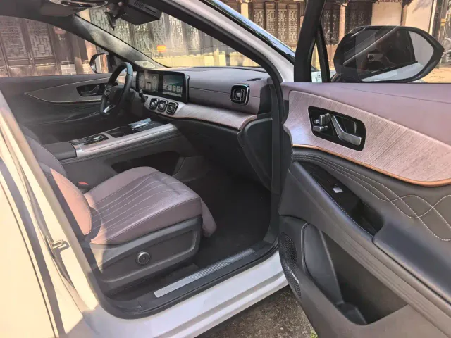 Chery Tiggo 9 — Фото автомобиля 9