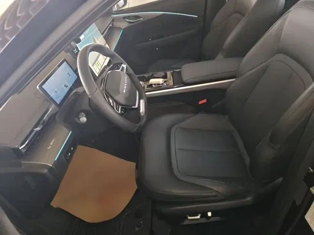 Wuling Starlight — Фото автомобиля 14