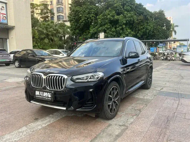 Фотография автомобиля — BMW X3