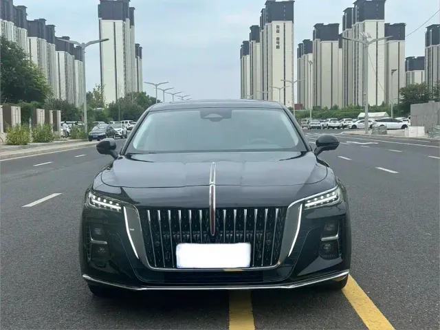 Hongqi H5 — Фото автомобиля 2
