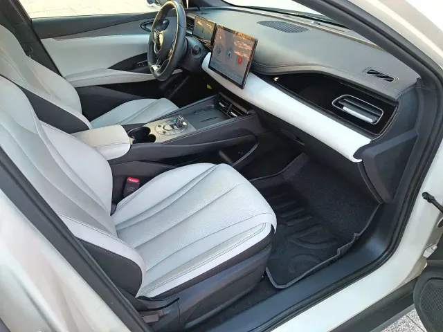 BYD Seal 06 — Фото автомобиля 11