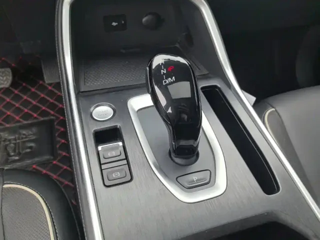 Haval H6 — Фото автомобиля 13