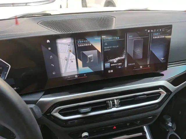 BMW i3 — Фото автомобиля 12