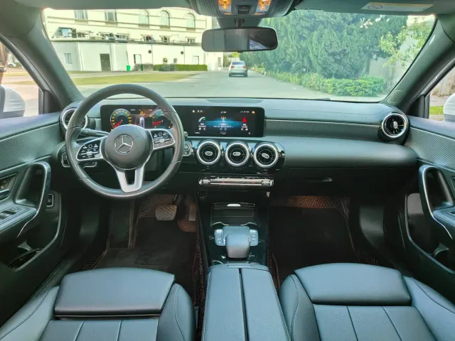 Mercedes-Benz A-Class — Фото автомобиля 6