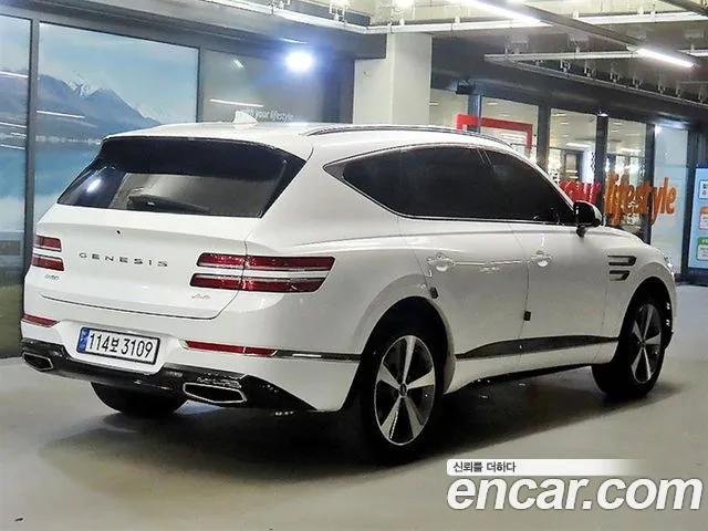 Genesis GV80 — Фото автомобиля 4