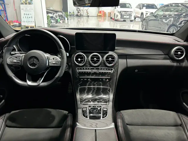 Mercedes-Benz C-Class — Фото автомобиля 8