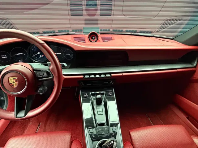 Porsche 911 — Фото автомобиля 12