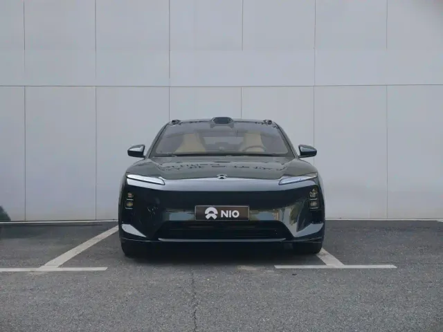 Nio ET5 — Фото автомобиля 2
