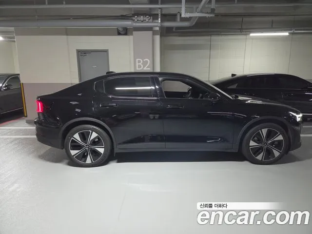 Фотография автомобиля — Polestar 2