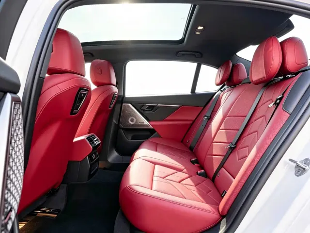 BMW 5 Series — Фото автомобиля 9