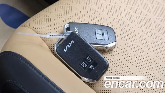 Kia Carnival 4th Gen — Фото автомобиля 22