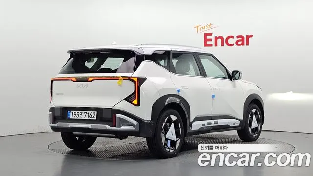 Kia Seltos 2nd Gen — Фото автомобиля 2