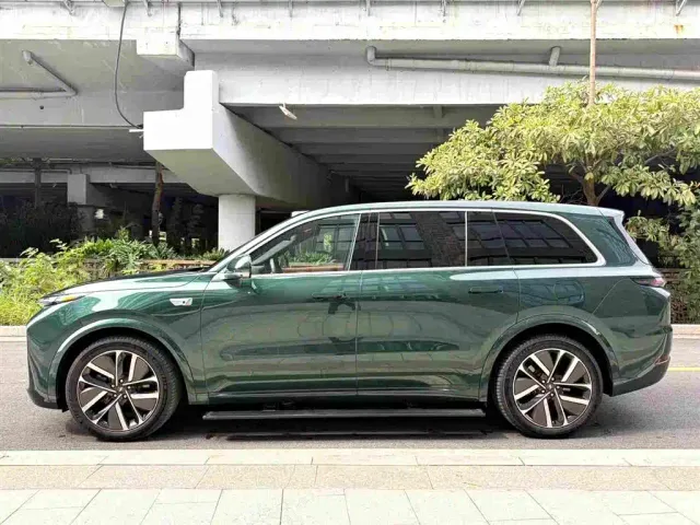 Li Auto L9 — Фото автомобиля 3