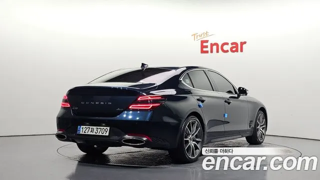 Genesis G70 New — Фото автомобиля 2