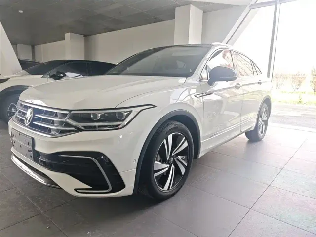 Фотография автомобиля — Volkswagen Tiguan X