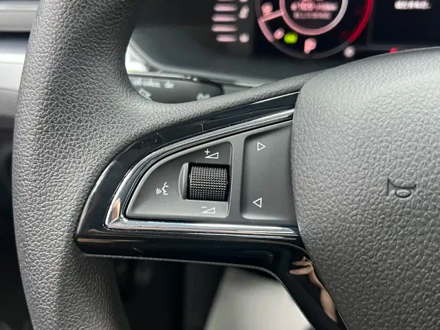 Skoda Superb — Фото автомобиля 22