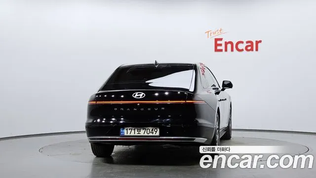 Hyundai Grandeur GN7 — Фото автомобиля 4