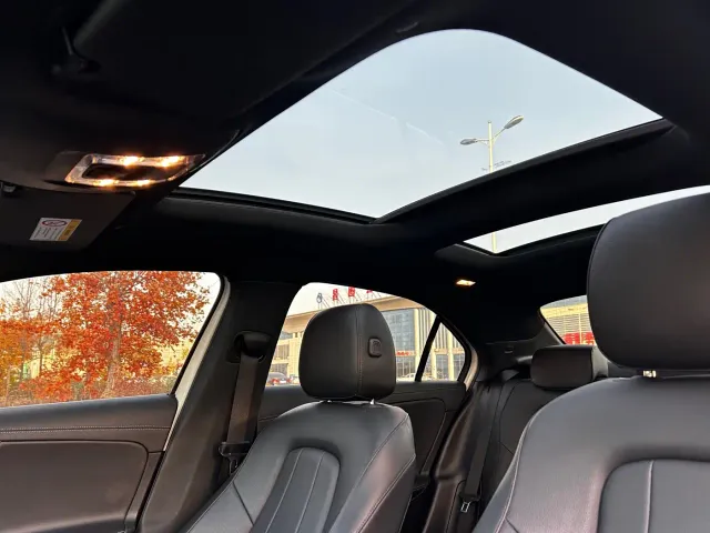 Mercedes-Benz A-Class — Фото автомобиля 21