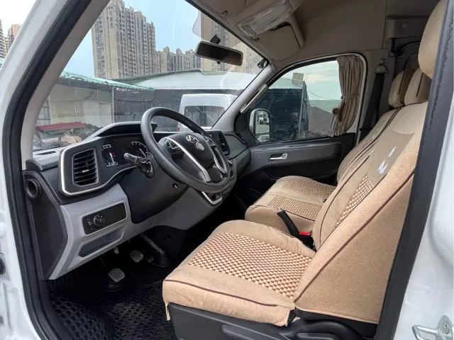 Maxus Xintu V80 — Фото автомобиля 7