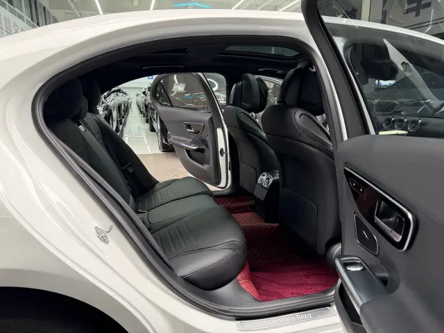 Mercedes-Benz C-Class — Фото автомобиля 16