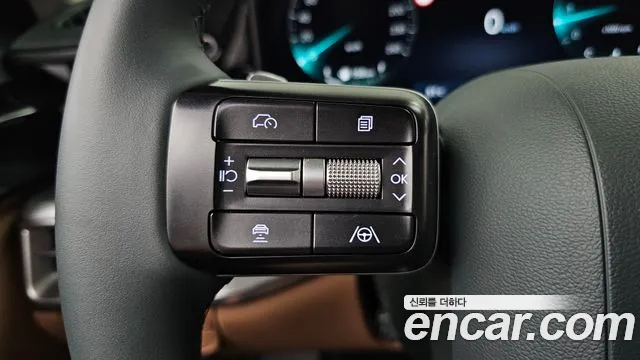 Hyundai Grandeur Grandeur (GN7) 2.5 Бензин 2WD — Фото автомобиля 28