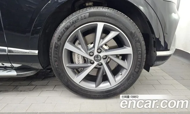 Genesis GV80 — Фото автомобиля 6