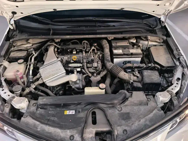 Toyota Corolla — Фото автомобиля 10