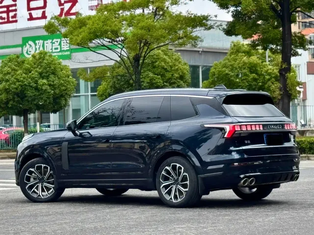 Lynk & Co 09 — Фото автомобиля 6