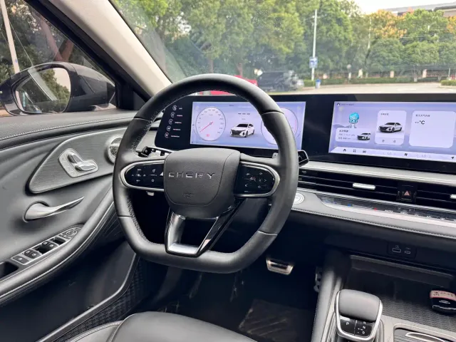 Chery Arrizo 8 — Фото автомобиля 14