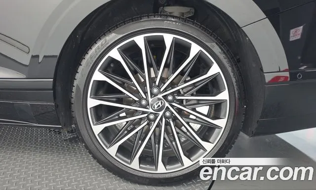 Hyundai Grandeur GN7 — Фото автомобиля 6