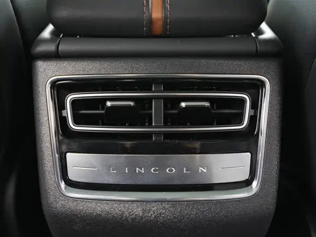 Lincoln Z — Фото автомобиля 18
