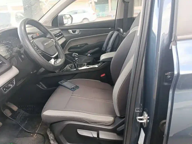 Wuling Victory — Фото автомобиля 14