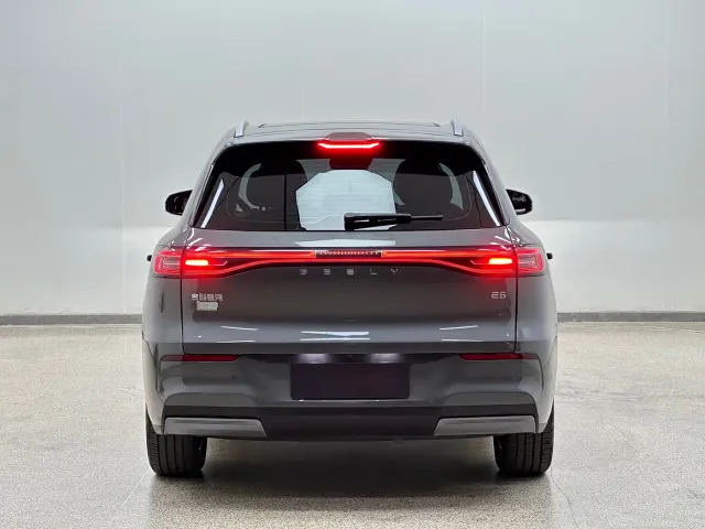 Geely Galaxy E5 — Фото автомобиля 4