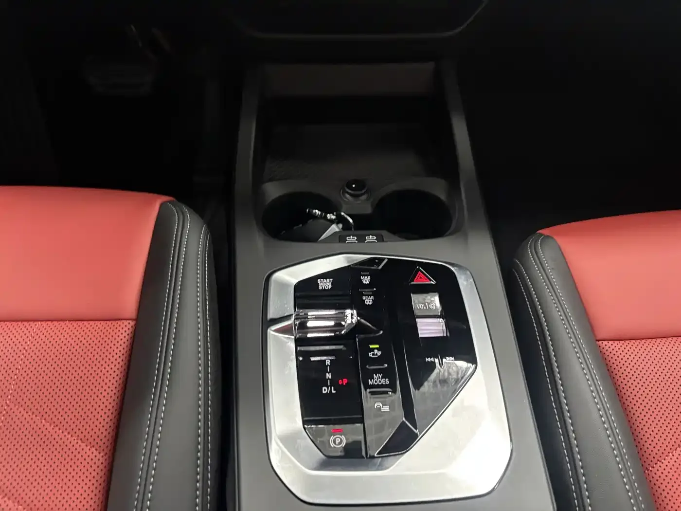BMW BMW 2 Series 2025 225L M Sport Package — Фото автомобиля 18