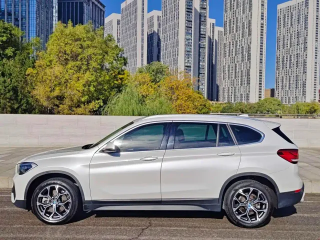 BMW X1 — Фото автомобиля 9