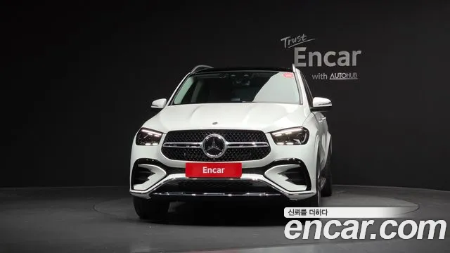 Mercedes-Benz GLE-Class — Фото автомобиля 3