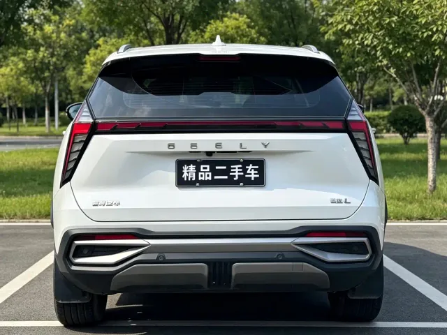 Geely Boyue L — Фото автомобиля 4