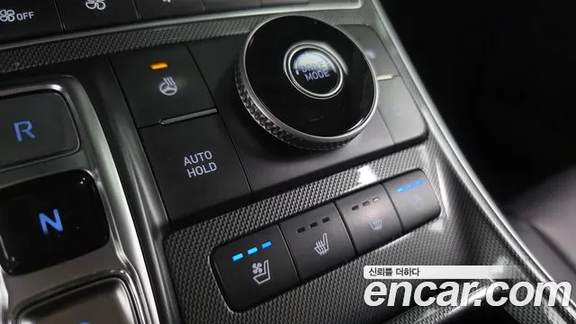 Hyundai Santafe — Фото автомобиля 29