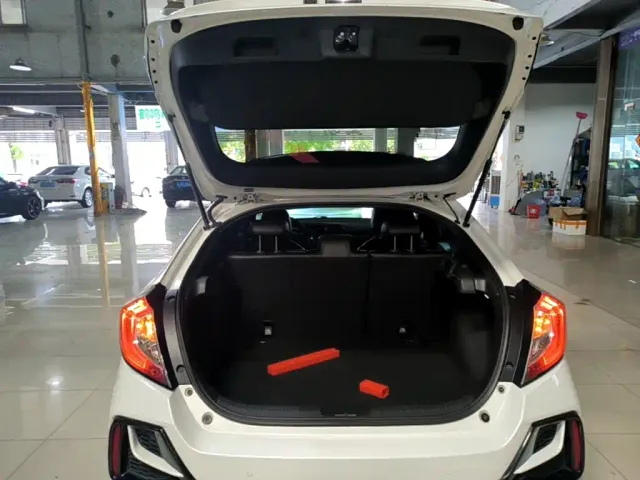 Honda Civic — Фото автомобиля 18