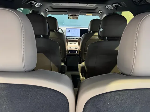 Li Auto Li L8 2025 Ultra Smart Renewal Edition — Фото автомобиля 9