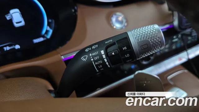 Genesis GV70 — Фото автомобиля 28