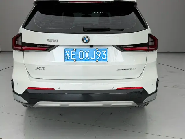 BMW X1 — Фото автомобиля 5
