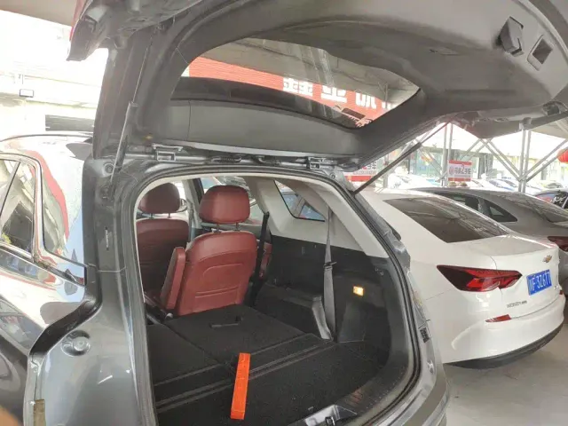 DFSK Fengguang 580 — Фото автомобиля 14