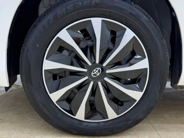 Toyota Vios — Фото автомобиля 25