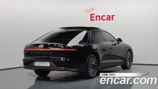 Hyundai Grandeur GN7 — Фото автомобиля 2