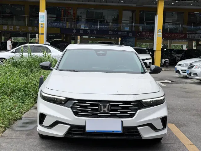Honda Accord — Фото автомобиля 2